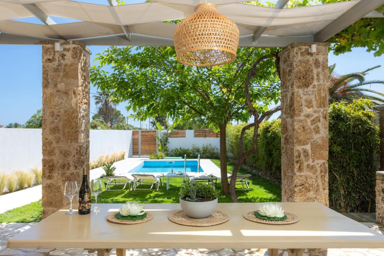 Issos Beach Villa Linia Exterior photo