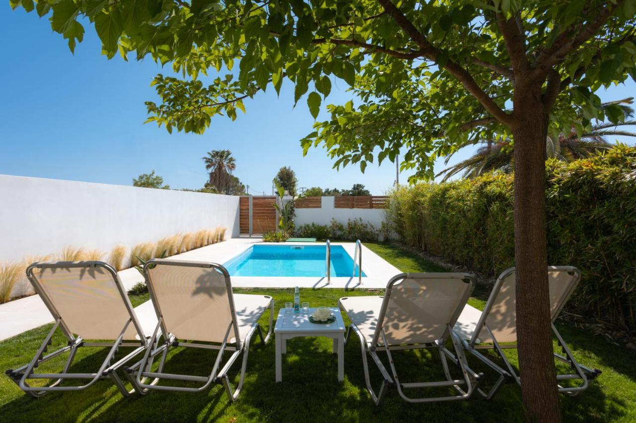 Issos Beach Villa Linia Exterior photo