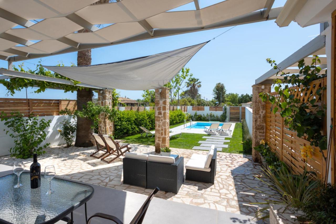 Issos Beach Villa Linia Exterior photo