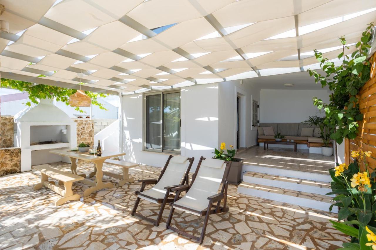 Issos Beach Villa Linia Exterior photo